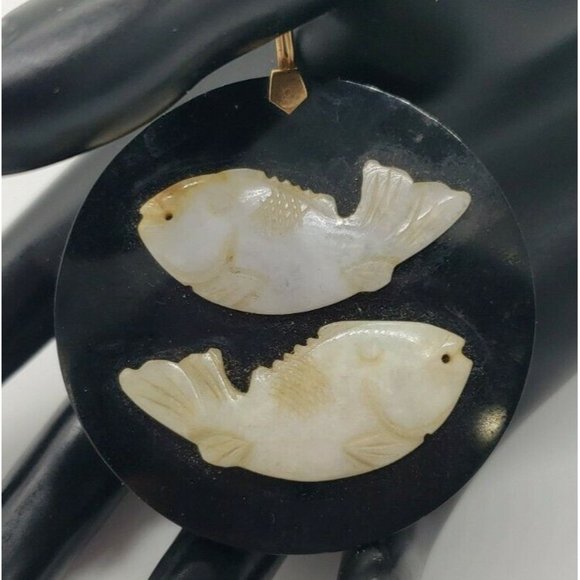 OOAK Green Carved Fish Jadeite Jade Black Onyx Round 14K Yellow Gold Pendant - Picture 7 of 12